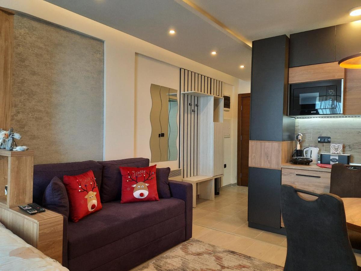 Apartman Enjoy N82 Milmari&Spa โคเปานิก ภายนอก รูปภาพ