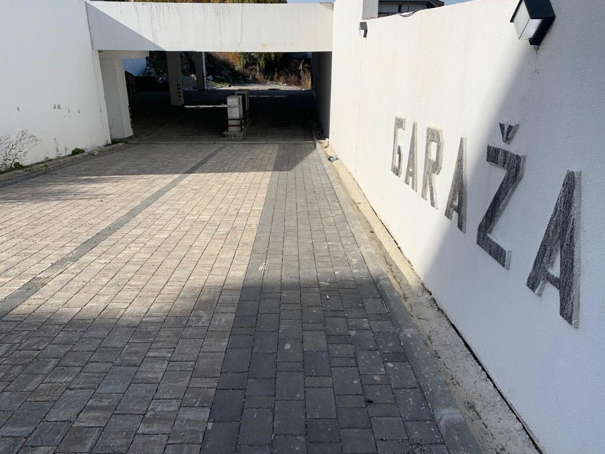 Apartman Enjoy N82 Milmari&Spa โคเปานิก ภายนอก รูปภาพ